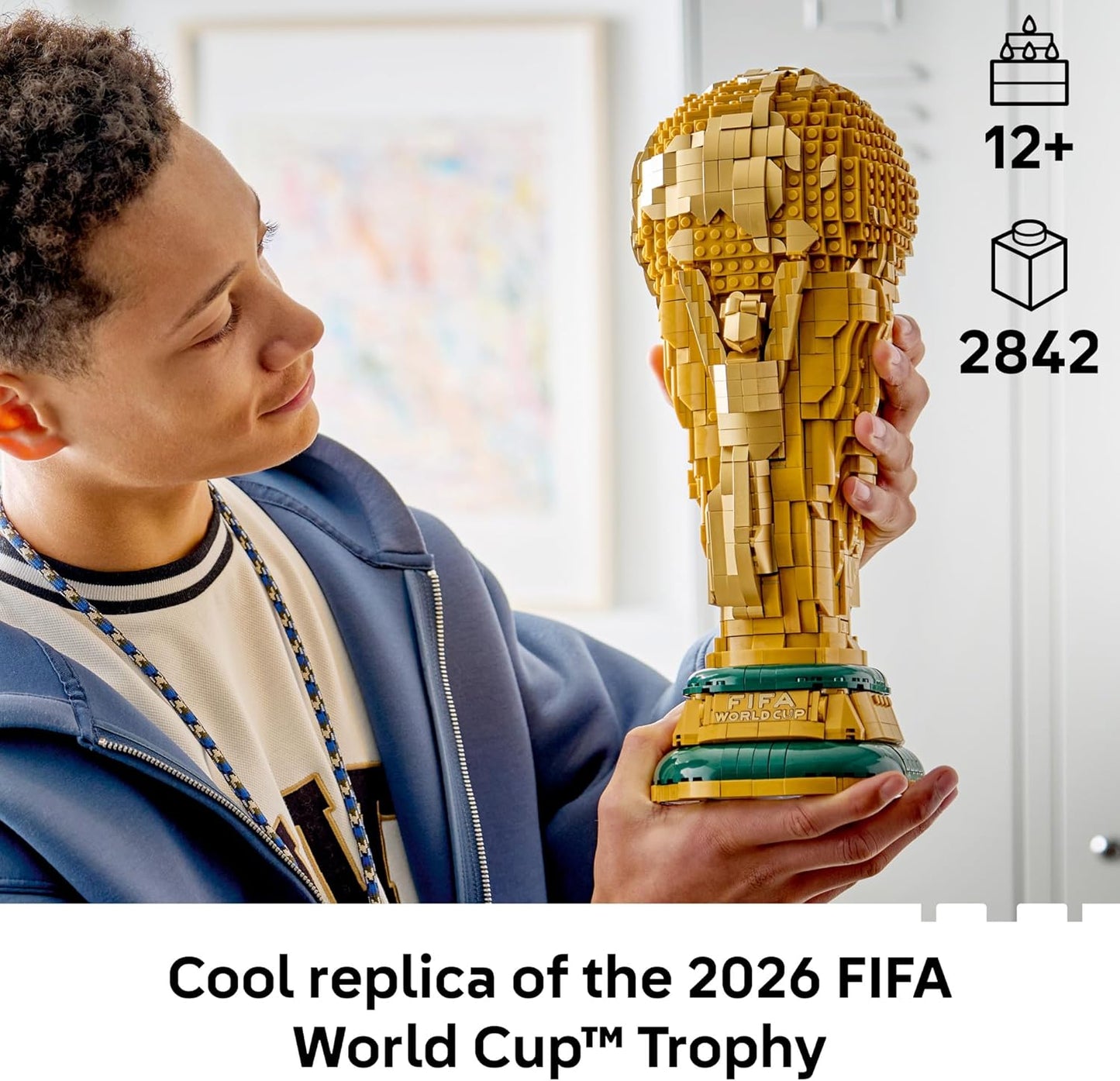 LEGO Editions FIFA World Cup Official Trophy Building Set - Kit for Display in Bedroom, Home Office, Book Shelf - Soccer Fans Collectible - with World Cup 2026 Minifigure - Gift for Fans - 43020